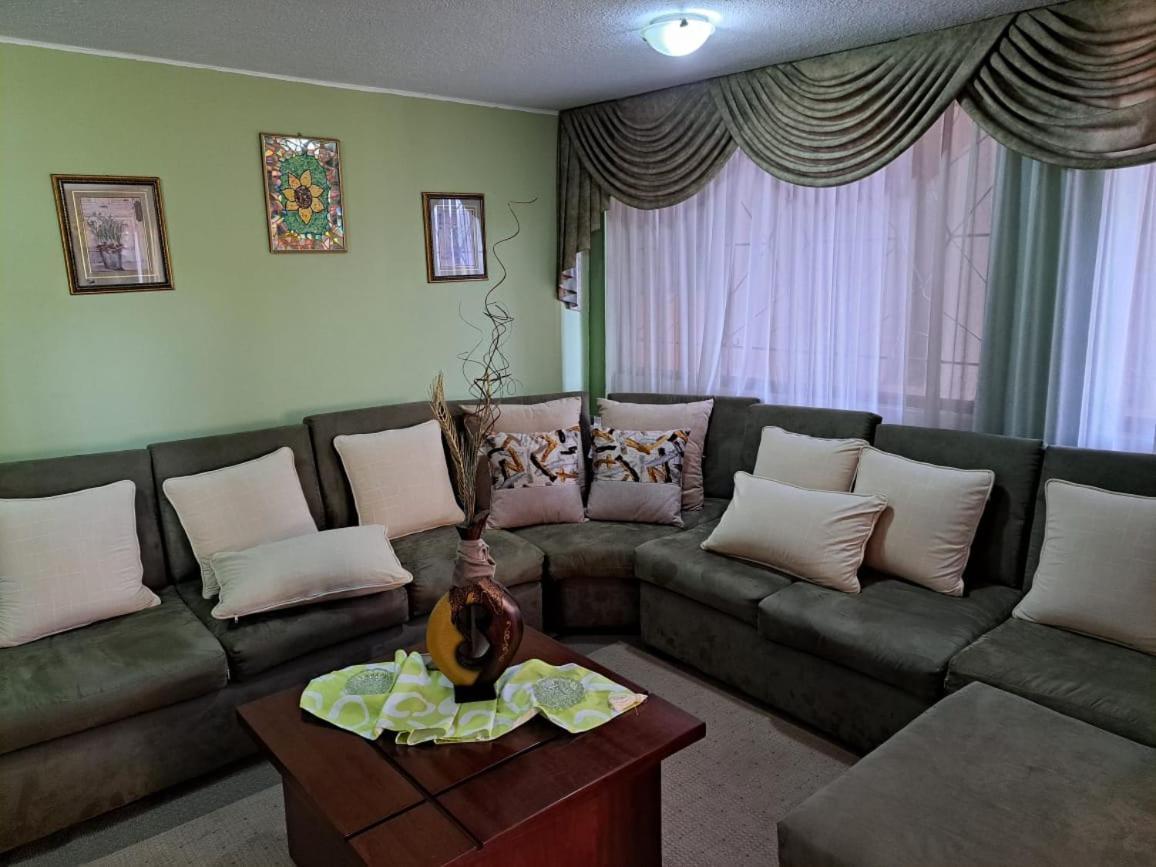 Jardines Ambato Otel Dış mekan fotoğraf
